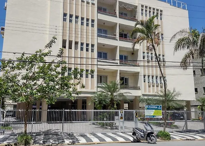 Apto Completo A 500 M Da Praia Da Enseada, Garagem E Wi-Fi Guarujá